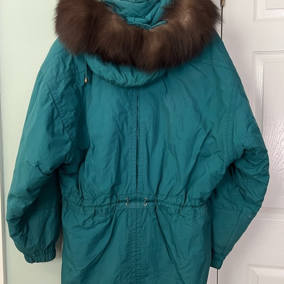 Gorgeous Teal Vintage Skiwear by Tyrolia by HEAD in Size 12 - Picture 2 of 5